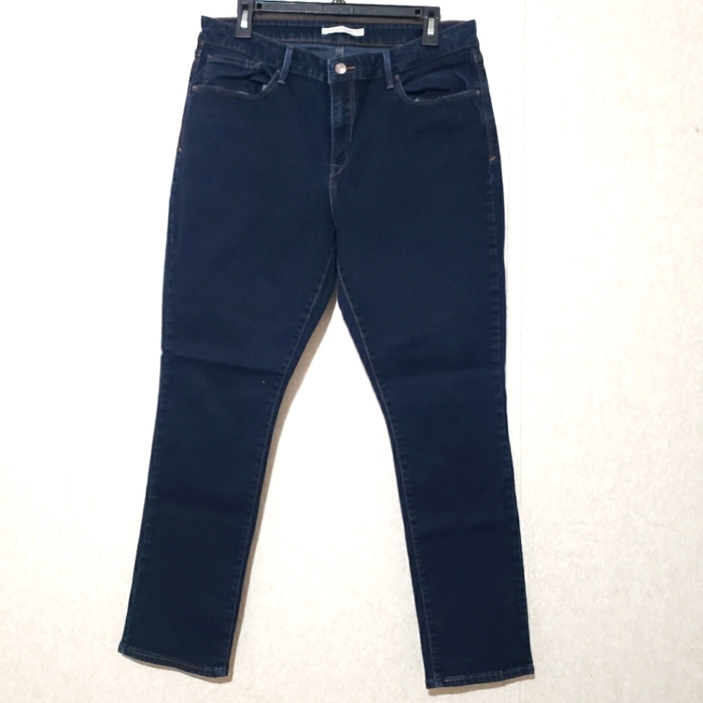 LEVI'S... Women's Dark Blue Jeans...SIZE:16